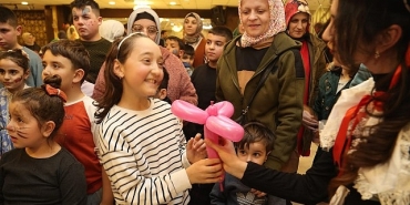 canikte-gonul-sofralari-ozel-cocuklar-icin-kuruldu.jpg