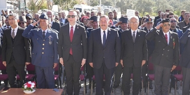 milas-belediyesi-tarafindan-yapimi-tamamlanan-sehitlik-anitinin-acilis-toreni-gerceklestirildi.jpg
