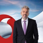 vodafone-vakfinin-global-hackathonunu-kazananlara-bukreste-odulleri-verildi.jpg