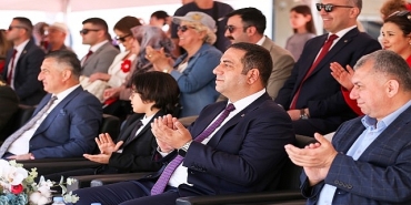 23-nisan-coskusu-narlidereyi-sardi.jpg