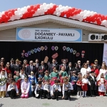 23-nisan-seferihisarda-coskuyla-kutlaniyor.jpg
