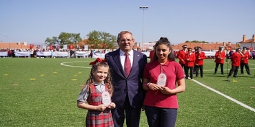 baskan-mesut-ergin-egemenlik-kayitsiz-sartsiz-milletindir-milletin-gelecegi-ise-cocuklarimizdir.jpg