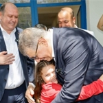 baskan-tugay-menderesin-koylerinde-ureticilerle-bulustu.jpg