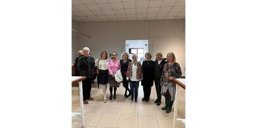 bir-dakikalik-sanat-durusu-nisan-gecidi-cagdas-sanat-sergisi-ayvalikta.jpg