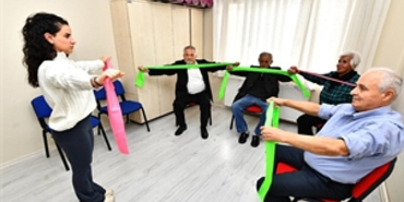 guzelbahce-saglikli-yas-alma-merkezi-kapilarini-acti.jpg