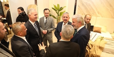 inegolde-52-mobilya-fuari-basladi.jpg