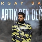 turgay-saka-hem-soyledi-hem-besteledi-hem-de-yonetti.jpg