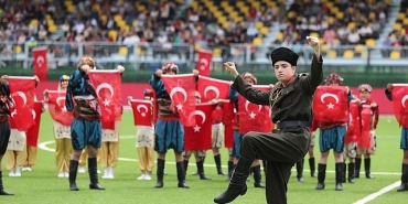aliagalilar-19-mayisi-ataturk-stadinda-kutlayacak.jpg