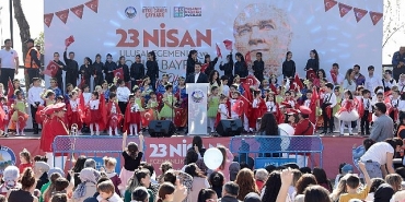 avcilarda-ertelenen-bayram-buyuk-bir-coskuyla-kutlandi.jpg