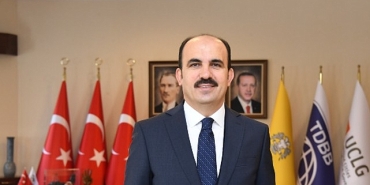 baskan-altay-tum-annelerin-anneler-gununu-kutladi.jpg