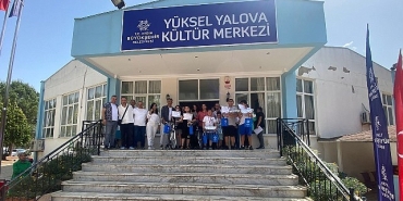 baskan-cercioglunun-destekleriyle-satranc-ogrenen-ogrenciler-hamlelerini-yaristirdi.jpg