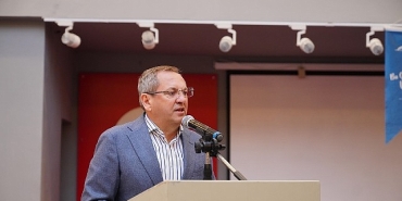 baskan-mesut-ergin-mahalleevleri-catisi-altindaki-kadinlarla-bulustu.jpg