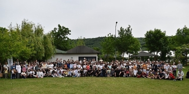bilge-nesil-ile-doganin-kucaginca-harika-bir-piknik.jpg