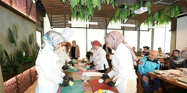 bursa-ogretmen-akademileri-gastro-inegol-mutfagina-misafir-oldu.jpg