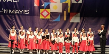 buyuksehir-cocuk-korosu-gururlandirdi.jpg