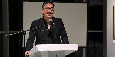 cankayada-cihat-aral-sergisi-pencereden-gelen-soguk-maviydi.jpg