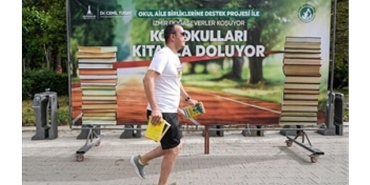 dogaseverler-koy-okullari-icin-kostu.jpg