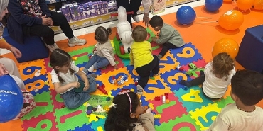 ebebek-dunya-oyun-gununu-oyun-bag-kurar-diyerek-kutluyor.jpg