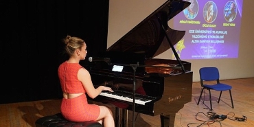 eu-altin-kariyer-bulusmasi-sanat-ve-vefayi-bir-araya-getirdi.jpg
