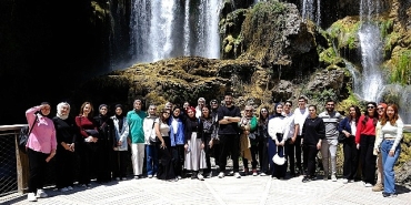 genclik-meclisi-universite-ogrencileri-icin-cesitli-etkinlikler-duzenlemeye-devam-ediyor.jpg