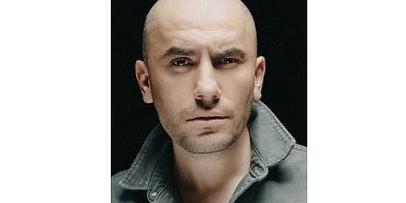 giray-altinok-39-genc-gunlerde.jpg