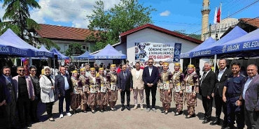 golcuklu-kadinlar-el-becerilerini-siretiyede-sergiledi.jpg