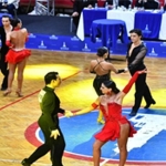 izmirde-danscilarin-kiyasiya-rekabeti.jpg