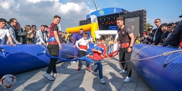 kadm-futbol-enfeste-renk-katti.jpg