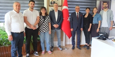 kemere-cocuklar-ve-yetiskinler-icin-tiyatro-oyunlari-geliyor.jpg