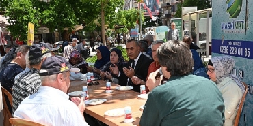 kibris-gazisi-emir-ali-ergun-vefatinin-52-gununde-anildi.jpg