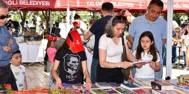 kitaplarin-buyulu-dunyasina-yolculuk-ciglide-suruyor.jpg