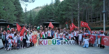 kudus-calisma-grubundan-kudus-okulu-cocuk-senligi.jpg