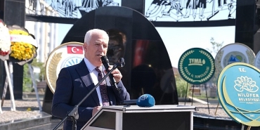 niluferde-19-mayis-kutlamalari-celenk-sunma-toreni-ile-basladi.jpg