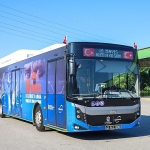otobus-ve-tramvaylar-19-mayisa-ozel-giydirildi.jpg