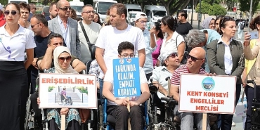 ozel-bireylerden-cok-ozel-gosteri.jpg