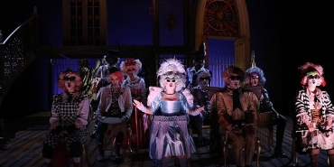 sehir-tiyatrolari-tartuffe-oyunuyla-denizlide.jpg