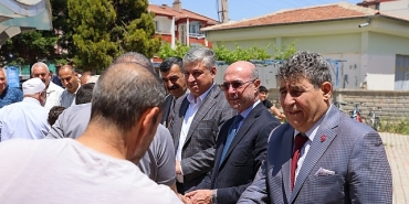 selcukluda-cuma-bulusmalari-suruyor.jpg