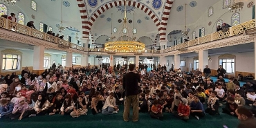 sosyal-medyada-gorulen-her-bilgiye-inanmayin.jpg