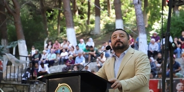 bademlide-kiraz-festivali-coskusu.jpg