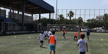 bakirkoylu-cocuklar-yaz-boyunca-spora-doyacak.jpg