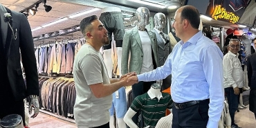 baskan-altay-bayram-alisverisine-cikan-konyalilari-ve-esnaflari-ziyaret-etti.jpg