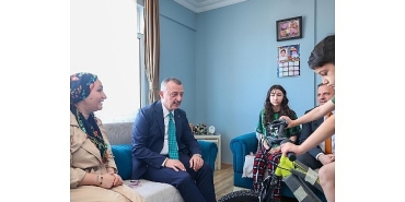 baskan-buyukakindan-ev-ev-bayram-mutlulugu.jpg