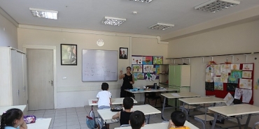 bayraklida-yaz-okulu-atolyeleri-basliyor.jpg