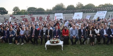 canik-kesif-kampusunde-mezuniyet-coskusu.jpg