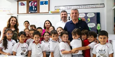 cocuklardan-baskan-gunaya-mektup-dolu-sevgi.jpg