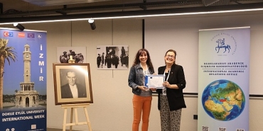dokuz-eylul-universitesi-deu-bu-yil-2ncisini-duzenledigi-uluslararasi-hafta-2nd-international-week-etkinliginde-avrupanin-9-farkli-ulkesinden-gelen-akademisyen-ve-yoneticileri-a.jpg