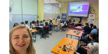 ege-universitesi-izmir-access-the-game-hackathonu-basariyla-tamamlandi.jpg