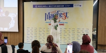 minik-yurekler-masallarla-bulustu.jpg