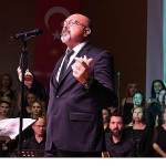 neset-ertas-keciorende-turkulerle-anildi.jpg