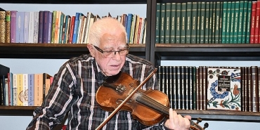 sanat-ve-egitime-adanmis-bir-omur.jpg